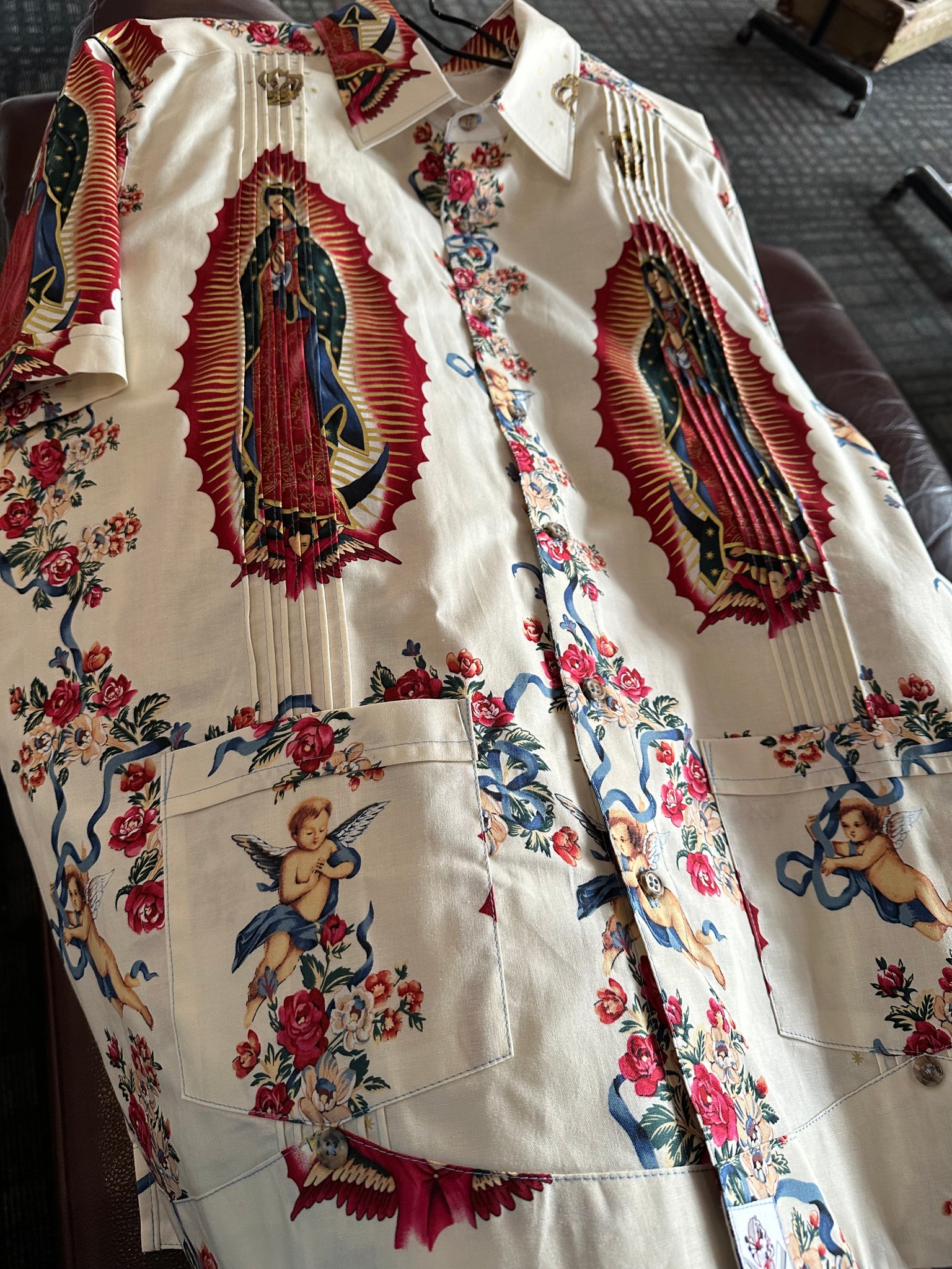 Virgin de Guadalupe Guayabera