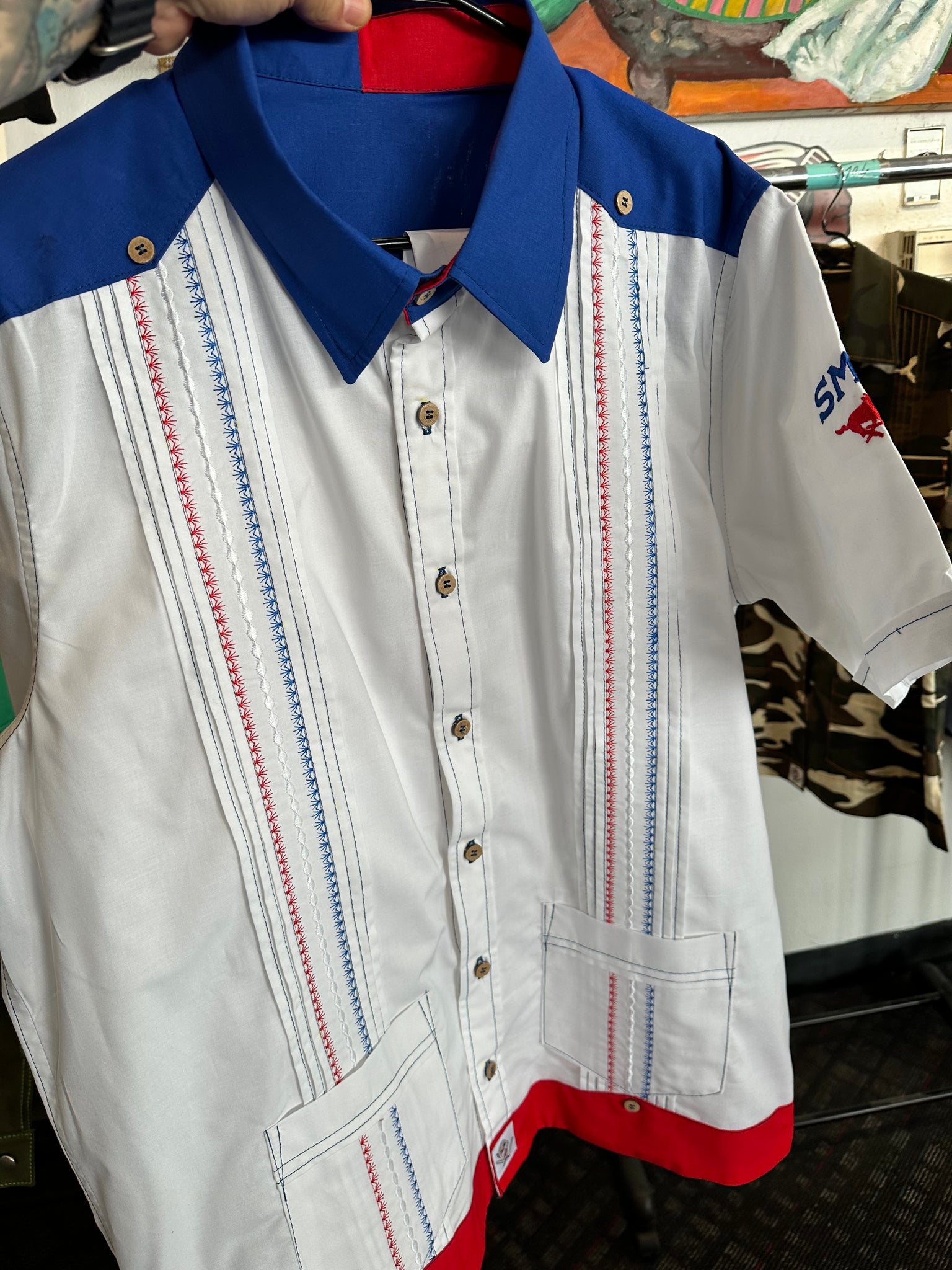 SMU guayabera