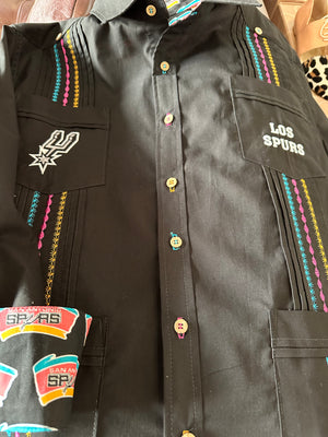 Los Spurs guayabera