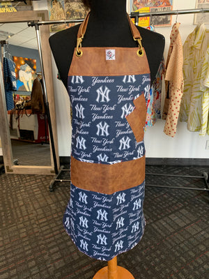 NY Yankees apron