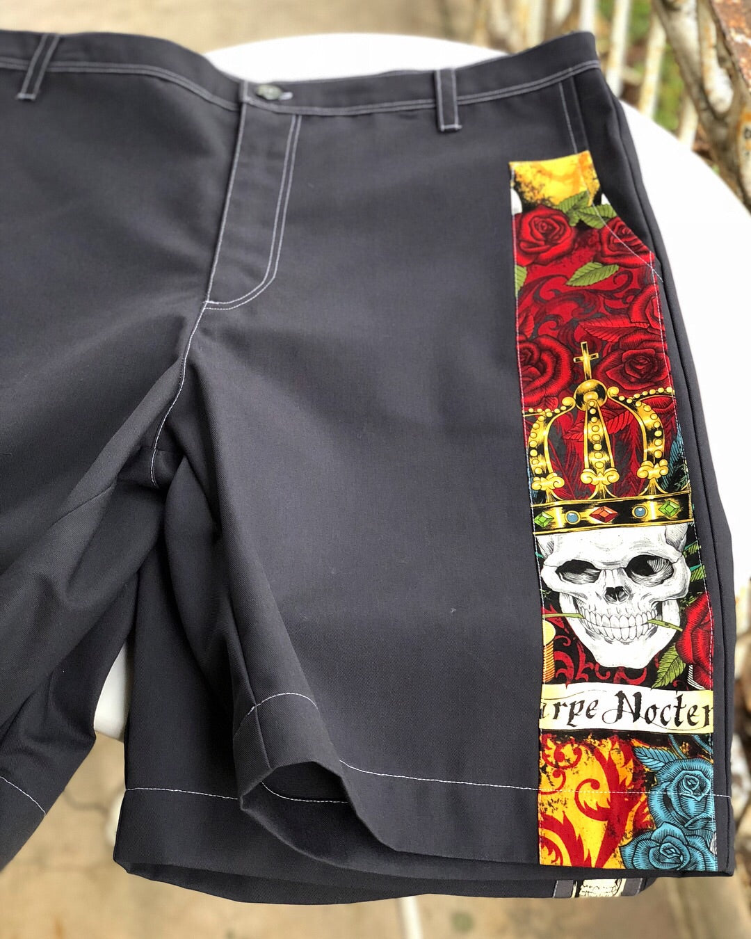 SHORTS “Calaveras King”