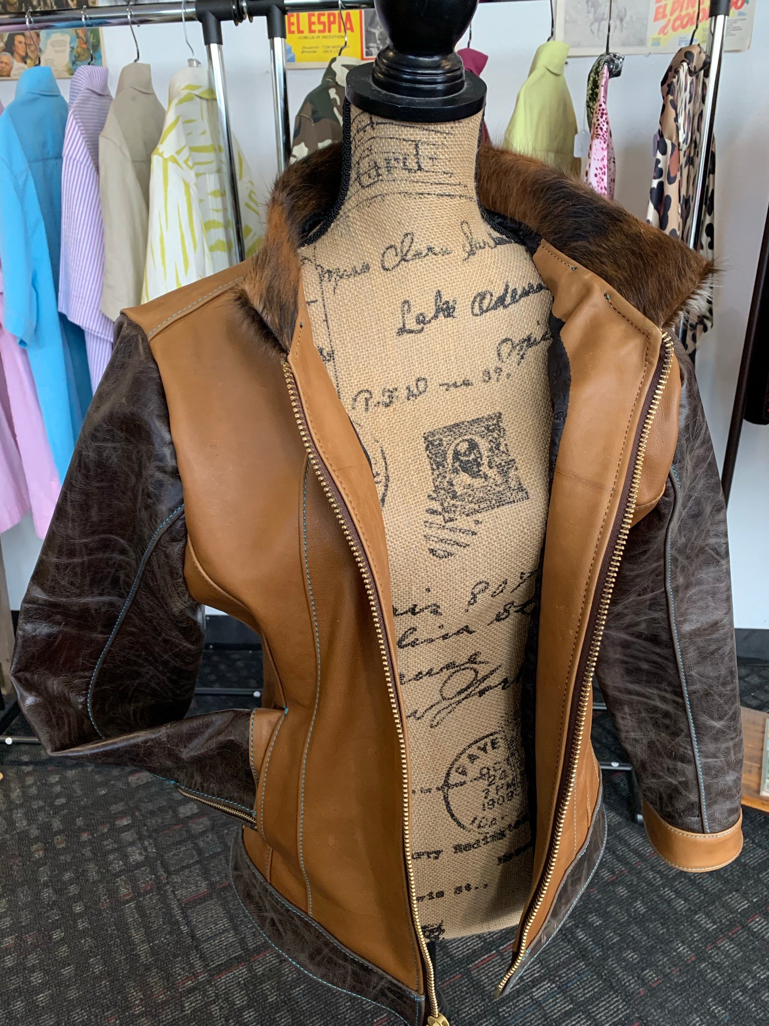 Women’s easy rider with fur on cowhide